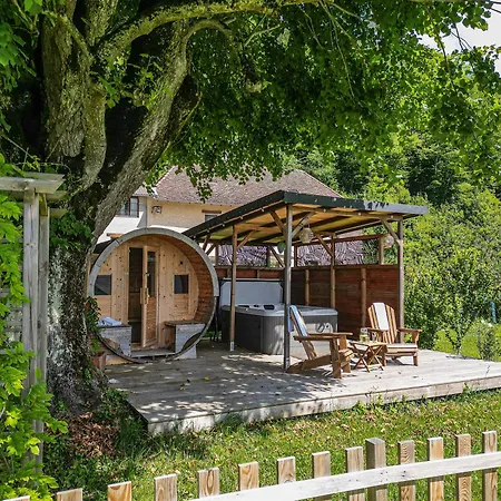 Bed & Breakfast Domaine Sainte Anne 3*